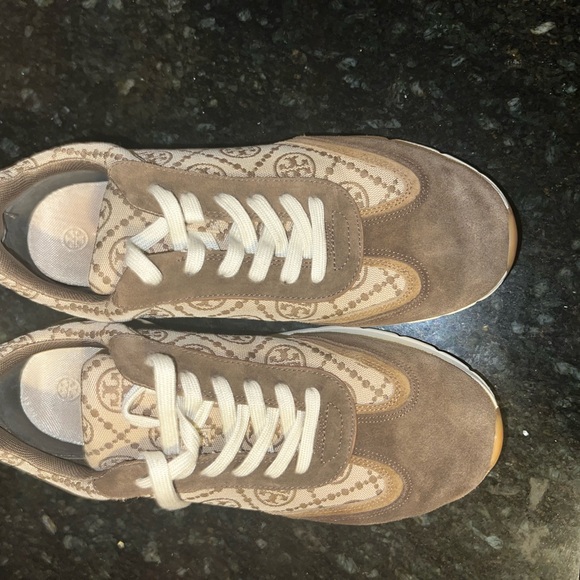 Tory Burch Brown and Cream Sneakers - Picture 6 of 7